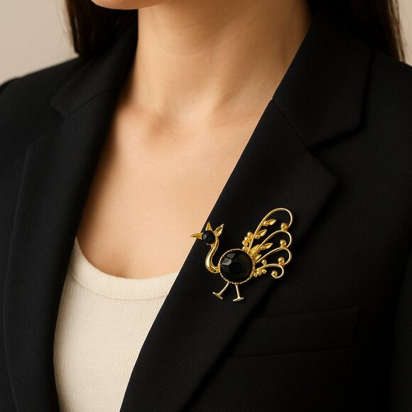 Vintage Gold Tone Black Glass Peacock Bird Brooch Pin 1.5" x 1.75" - Picture 7 of 7